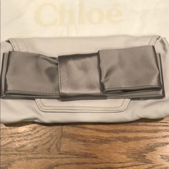 Chloe cream and silver clutch - Picture 2 of 7